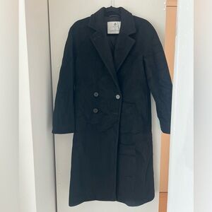 Black Aritzia Slouch Coat